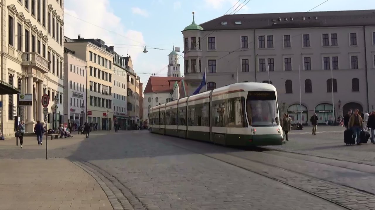 Straßenbahn Augsburg | Bombardier CItyrunner CF8 & Siemens Combino NF8 tram | 2 april 2017