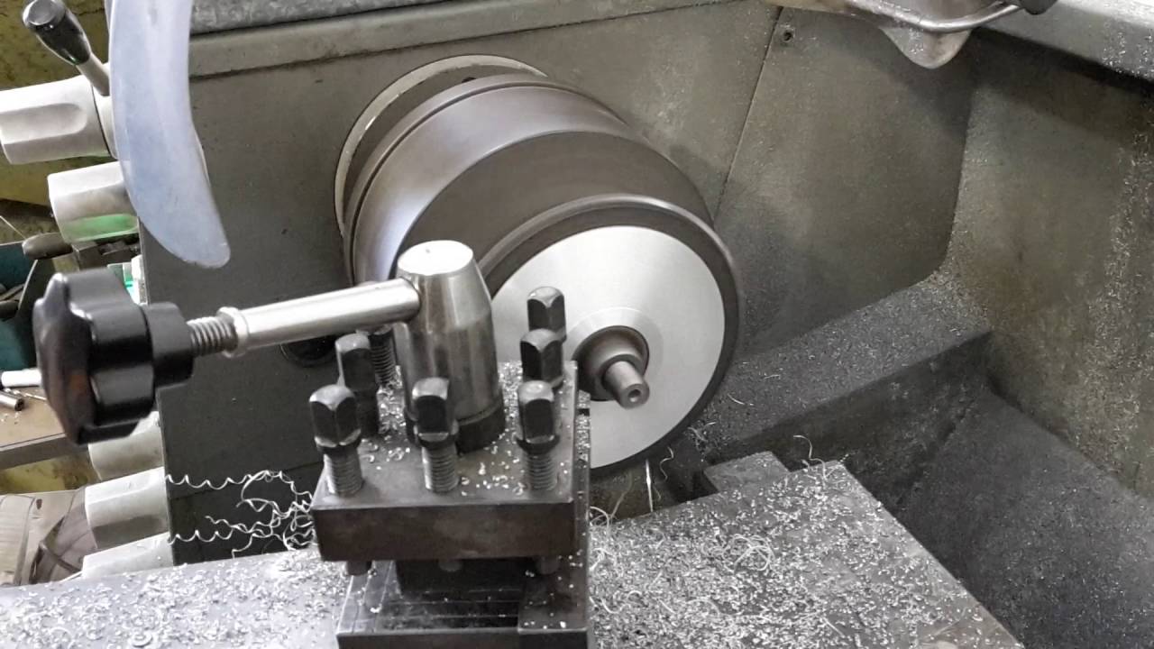 Tornitura ventolino Gilera Runner FXR 180 da 14° a 12° e lucidatura