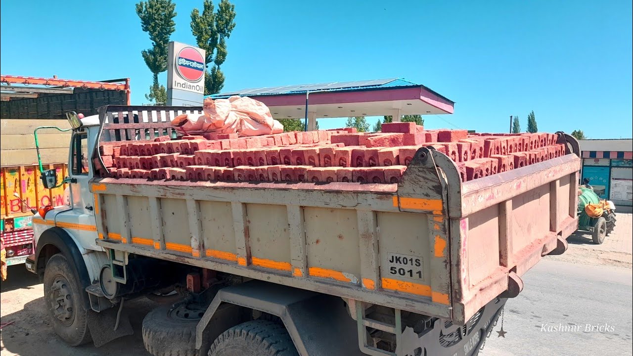 Loading Bricks In Tipper By Hardworkers | 777 Bricks Loading