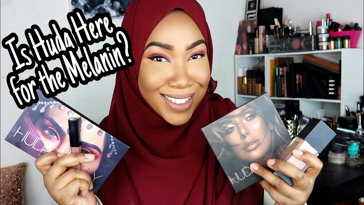IS HUDA BEAUTY BLACK GIRL FRIENDLY? + BRONZE SANDS HIGHLIGHTER PALETTE REVIEW | Ameerah K.