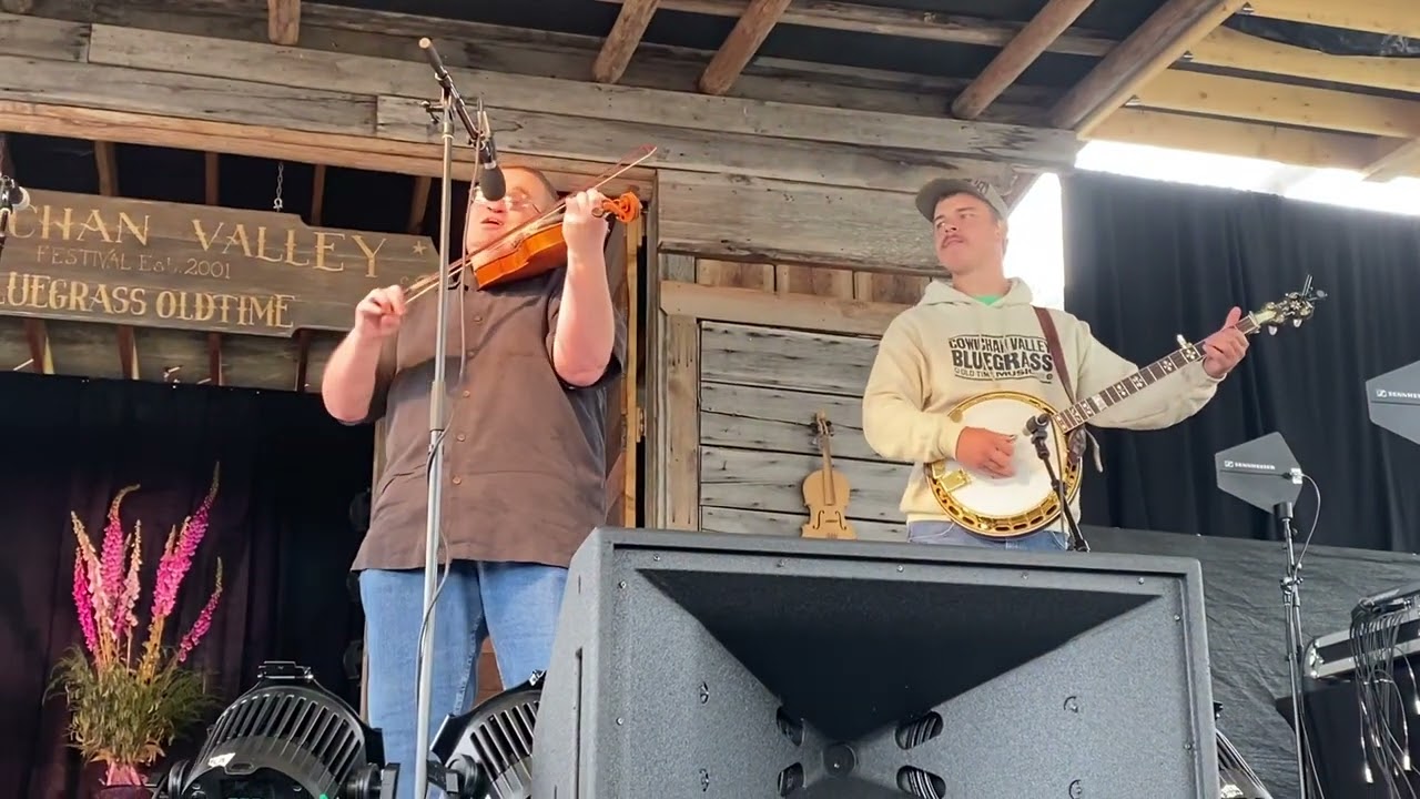 Michael Cleveland & Jasiah Shrode - Turkey In The Straw (Bluegrass Fiddle & Banjo)