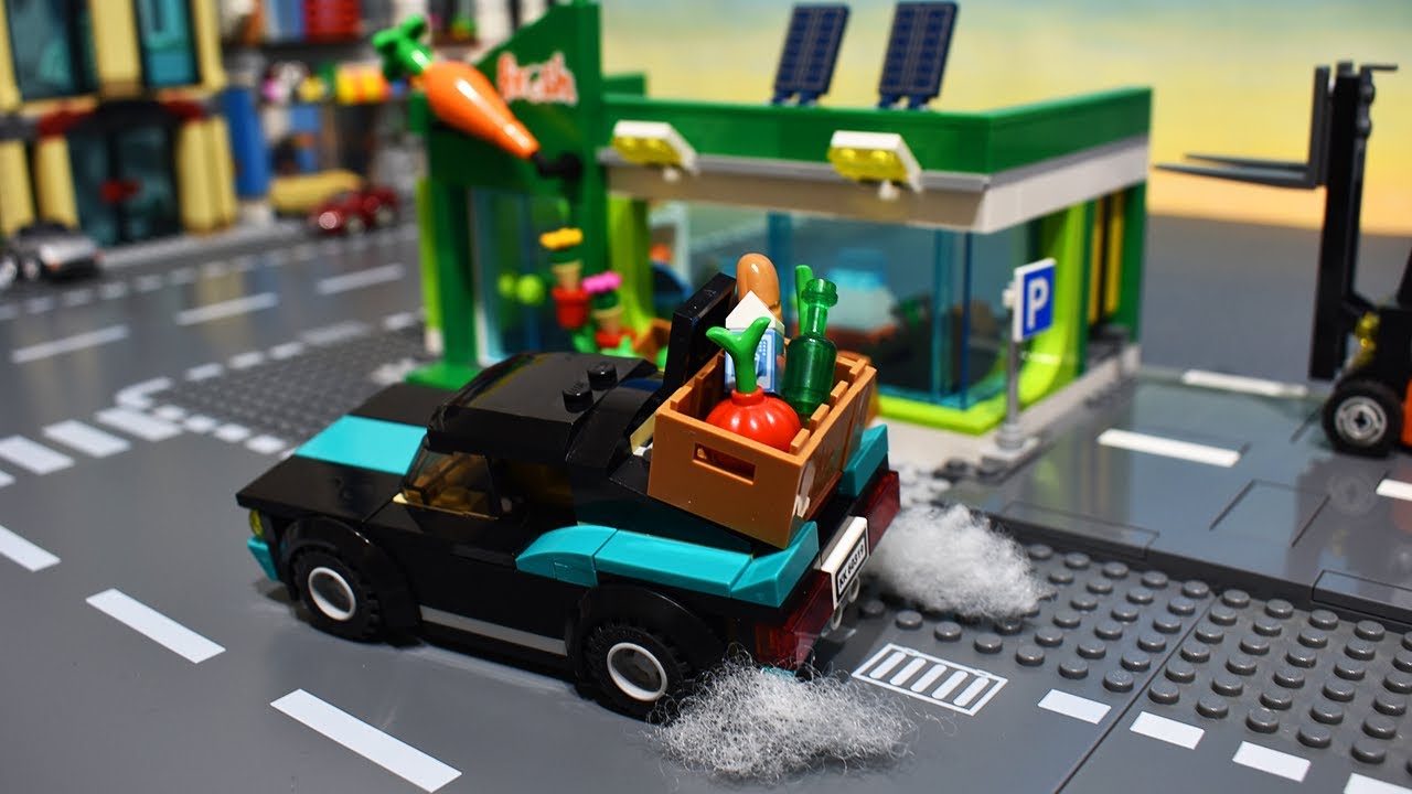 Lego City Grocery Store Theft! - Lego StopMotion