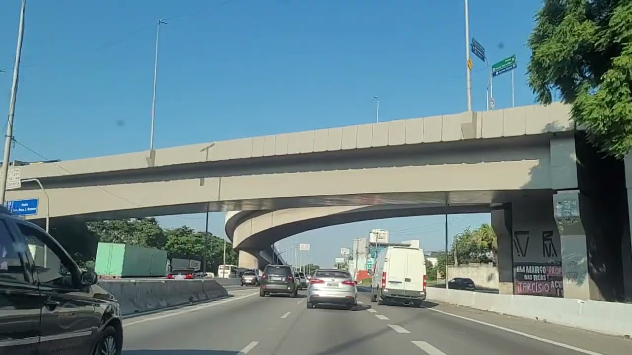 Acidente com moto flagrante que não queremos ver mas não teve geito