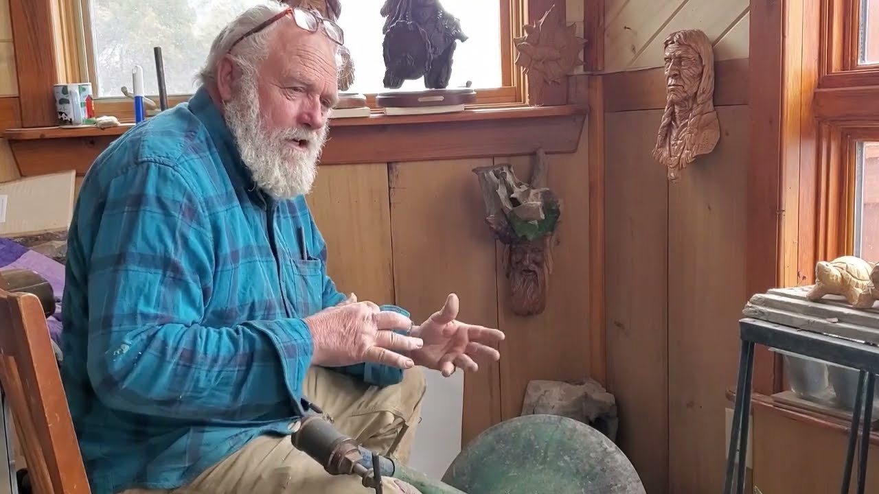 «Где ты взял эту подставку для резьбы?»