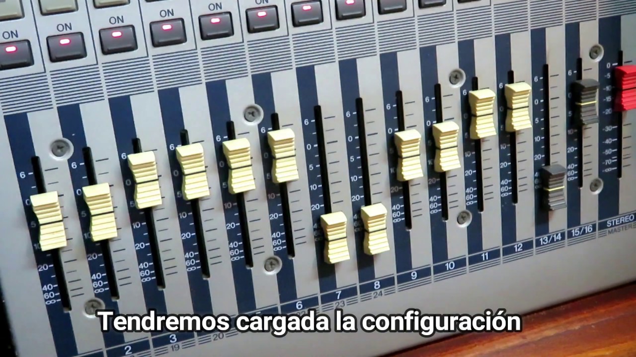Mesa de mezclas Yamaha 01V