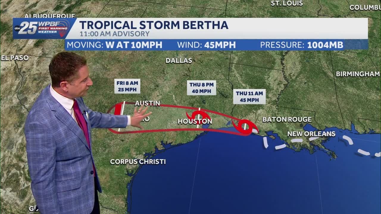 Bertha moves inland near Texas-Louisiana border; heavy rain spreading