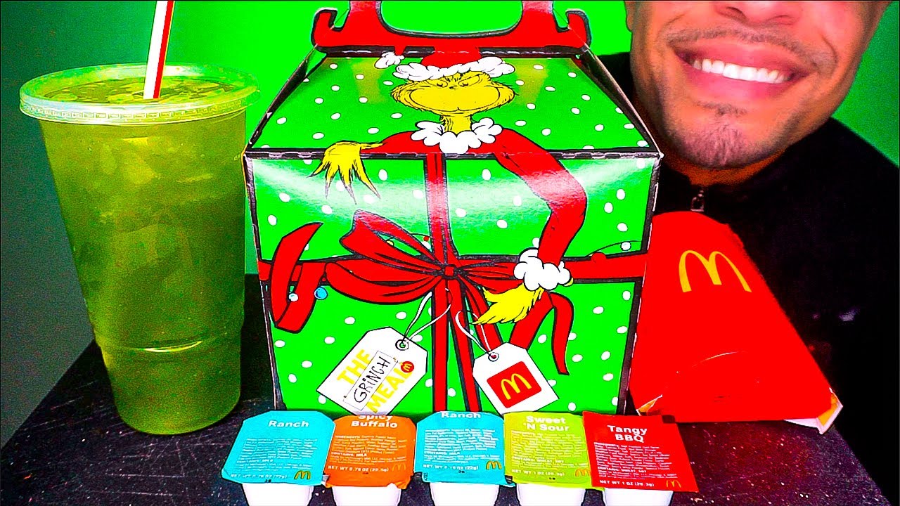 ASMR MCDONALD'S GRINCH MEAL 10 PIECE CHICKEN NUGGETS GRINCH SALT FRIES EATING SHOW