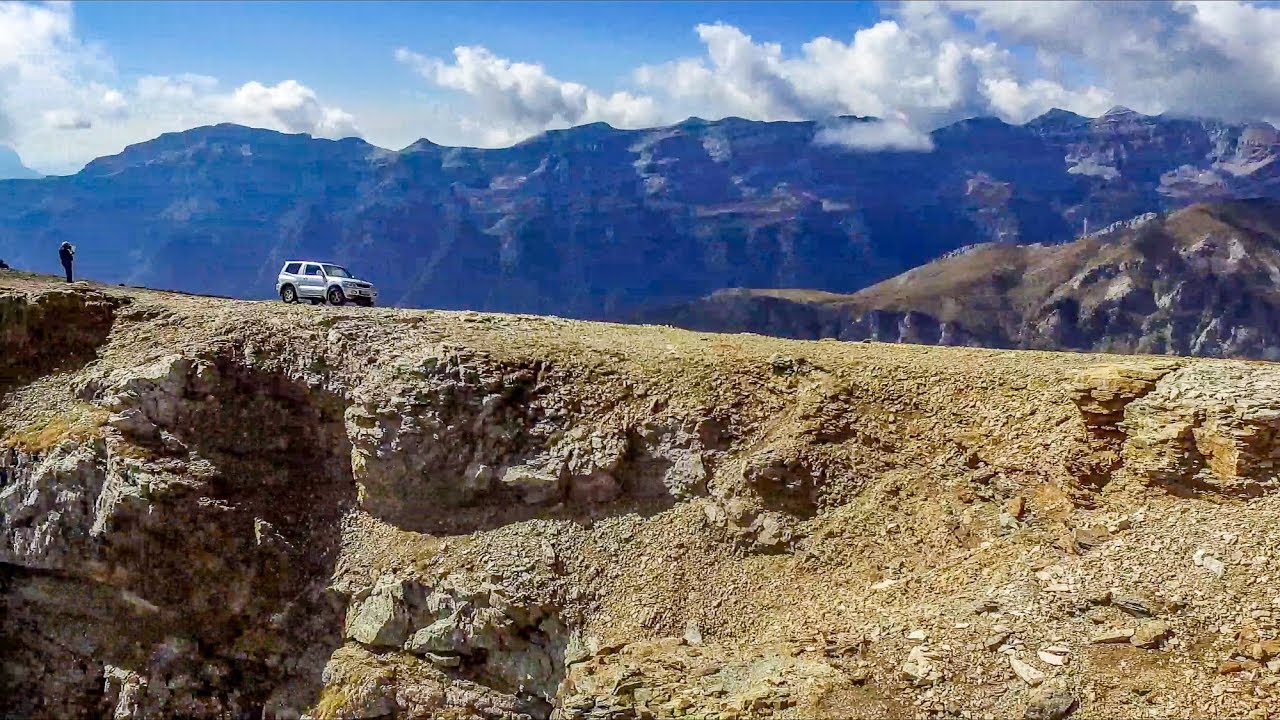 Pico de Liena - Mines de Parzán - Balade en 4x4, à pied et en drone