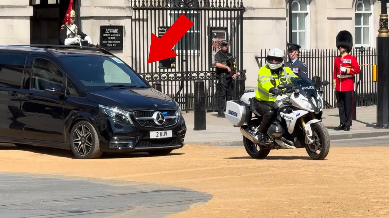 Blacked-Out Van Escorted by Police Through Whitehall as Guards Stand Tall (May 2024)￼