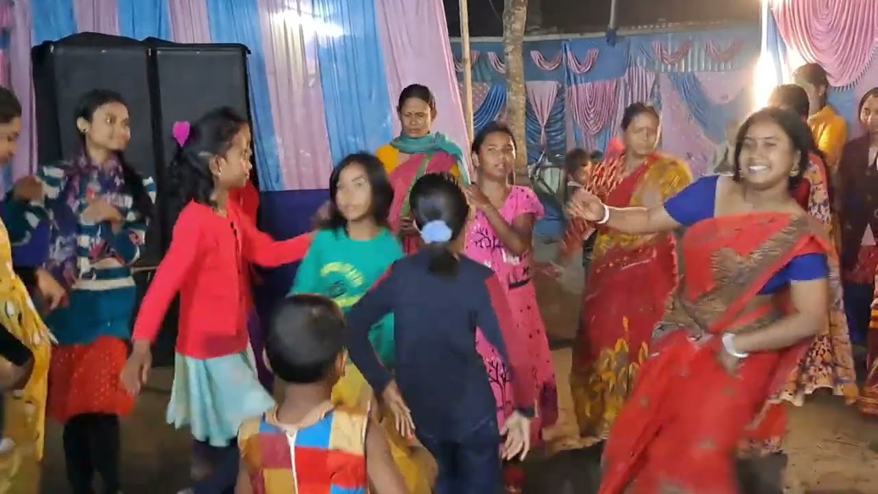 Old Folk Song || বাজনার সাথে নাচের টক্কোর ||