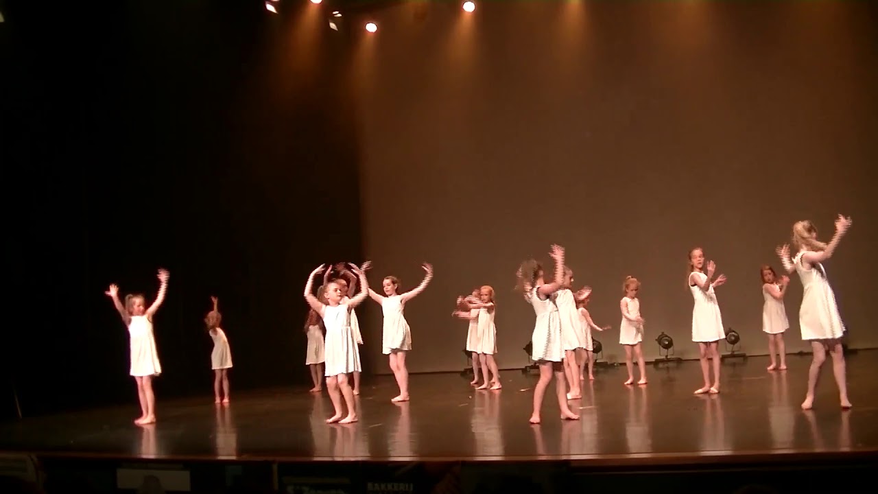 Modern Kids - Diamonds in the Sky - Move2Improve 2019 - MYMDC