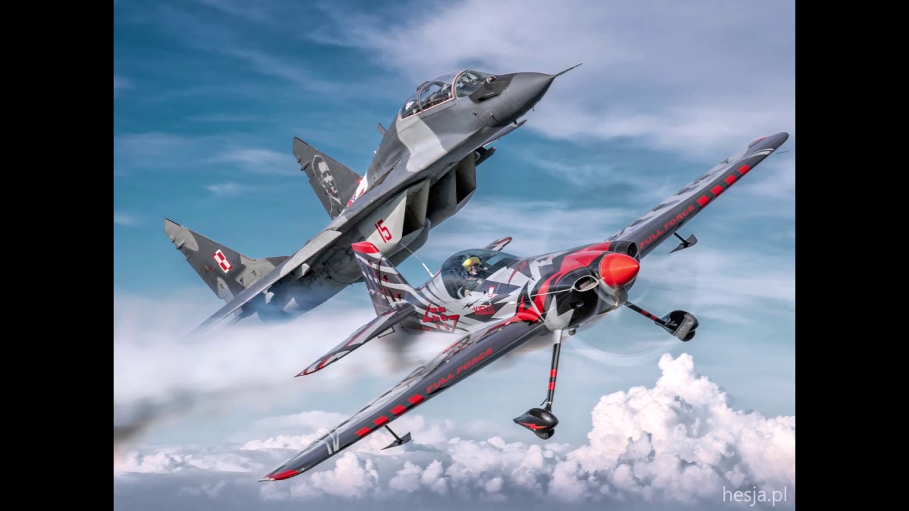 XTREME SKY FORCE air-to-air photo shoot by hesja