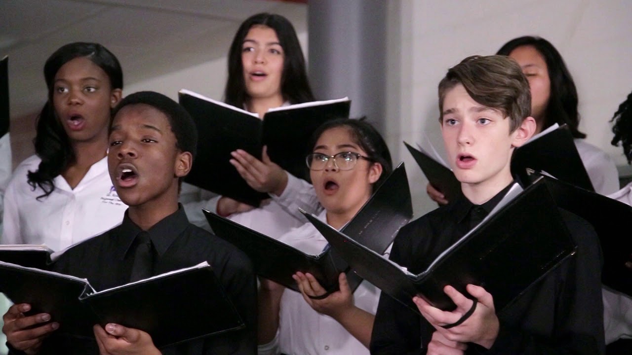 St. Roch Catholic School Choir - Ave Verum Corpus