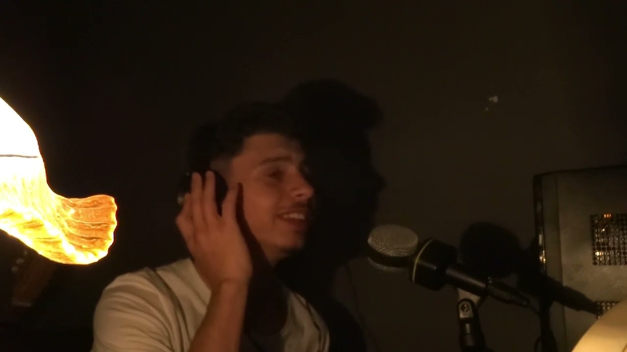 {Ayen akka a ddunit ayen}cover