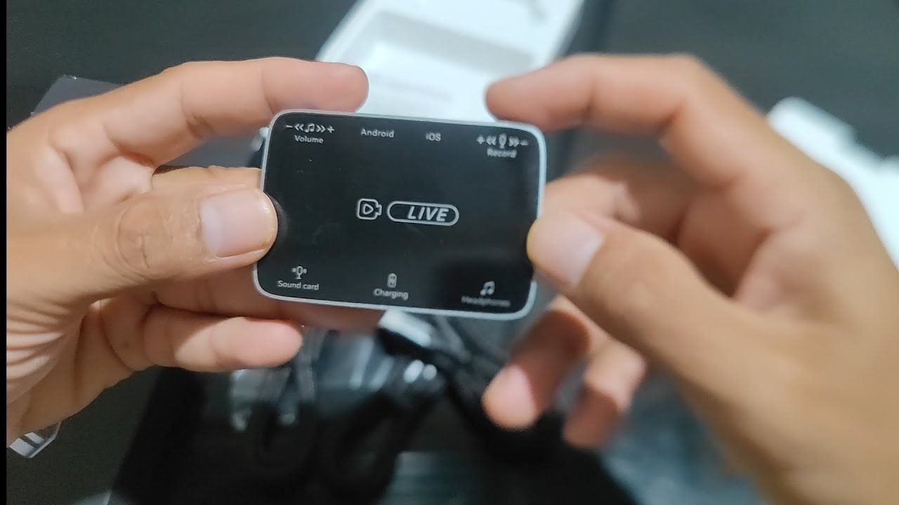 Live streaming dock MOPAI