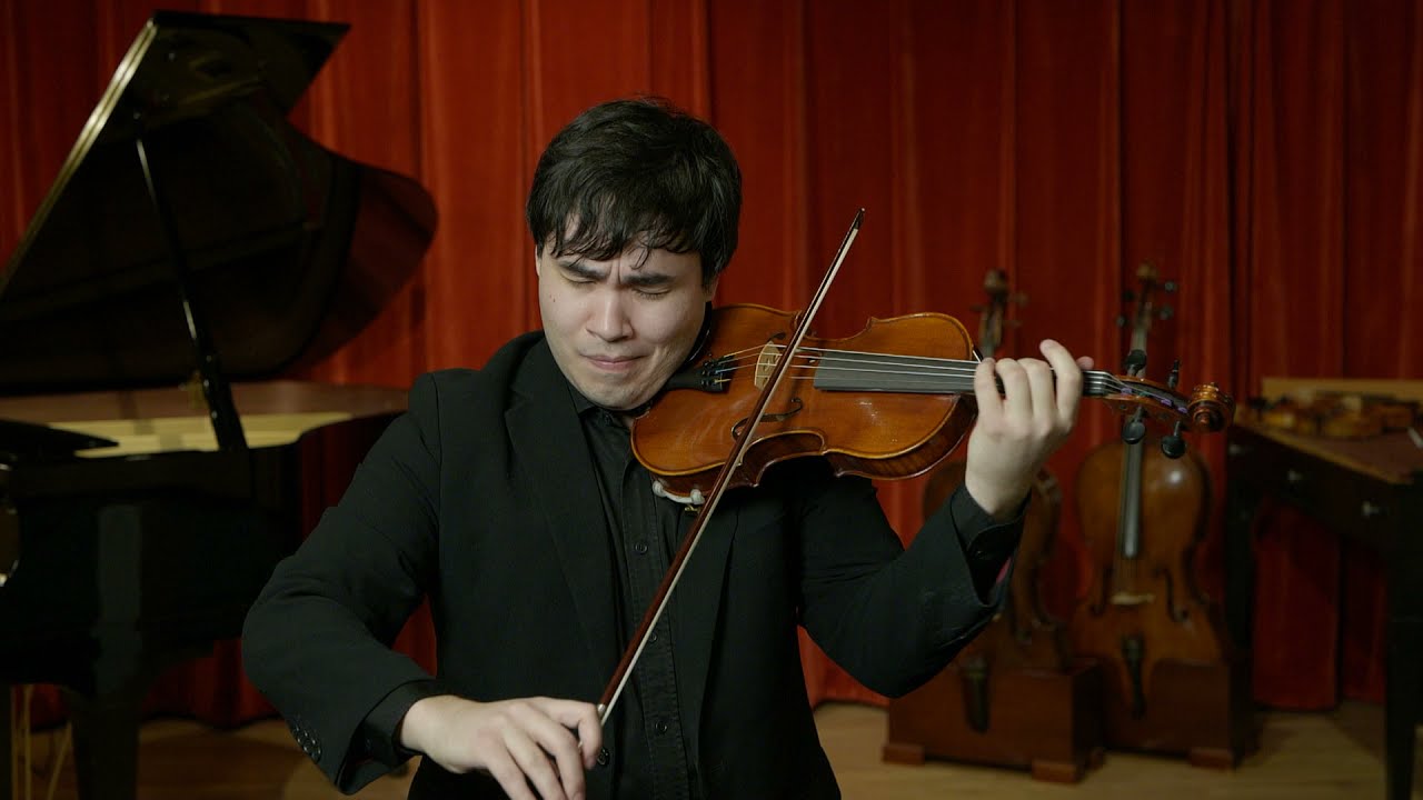 Violin: Eastman 305