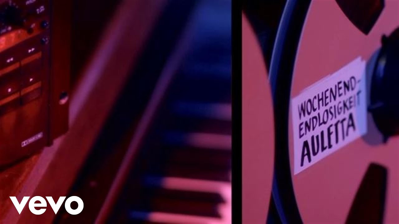 Auletta - Wochenendendlosigkeit (Video)