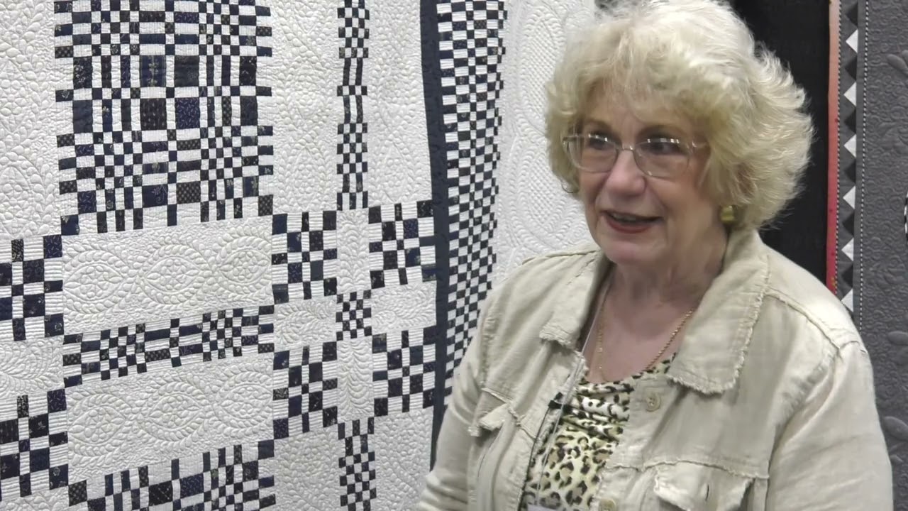 Ruth Ohol Wins 2nd Place at AQS QuiltWeek - Paducah 2022