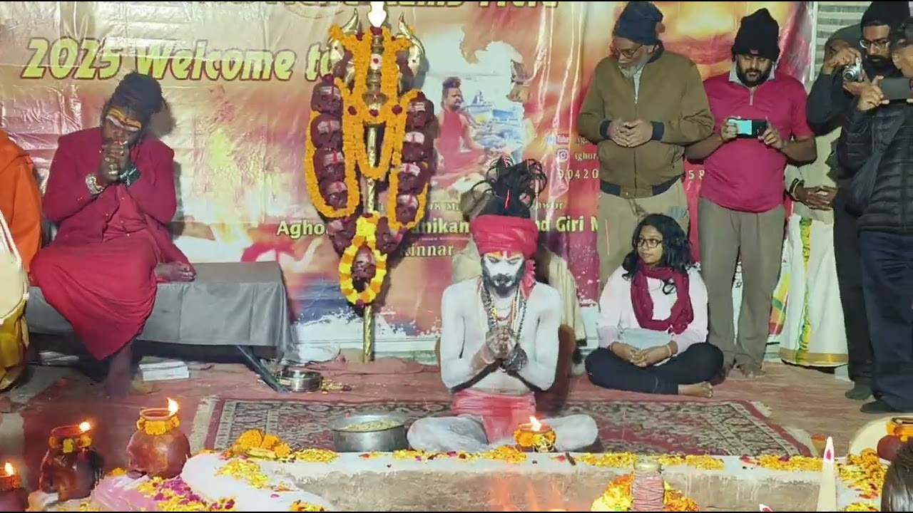 prayagraj mahakumbh 2025 अघोरी  नर मुंड के साथ maa aghorikali hawan sadhana kaise kare Aghori Puja