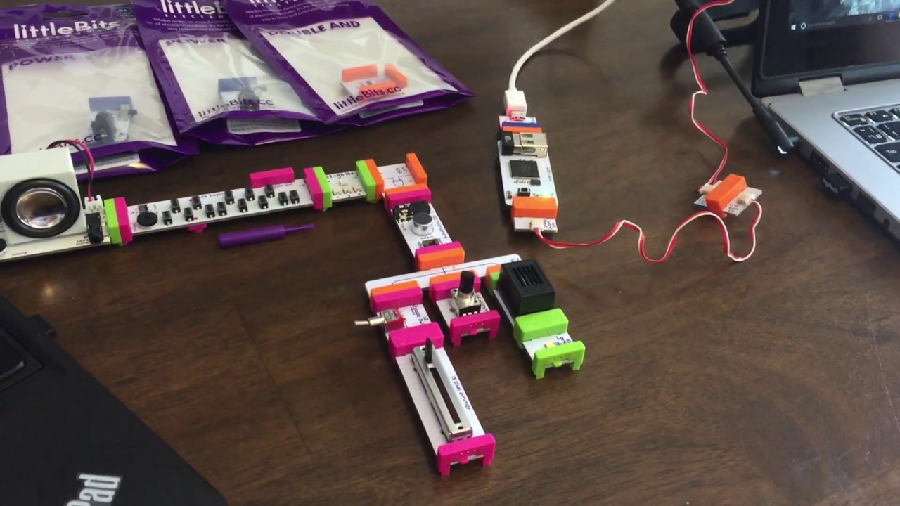 MakerEd With Minecraft - littleBits&trade; Mini-Game Scoreboard in Minecraft