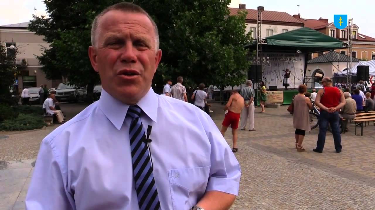 XVI Powiatowy Przegląd Zespołów Folklorystycznych i Solistów CHMIELNIK 2015
