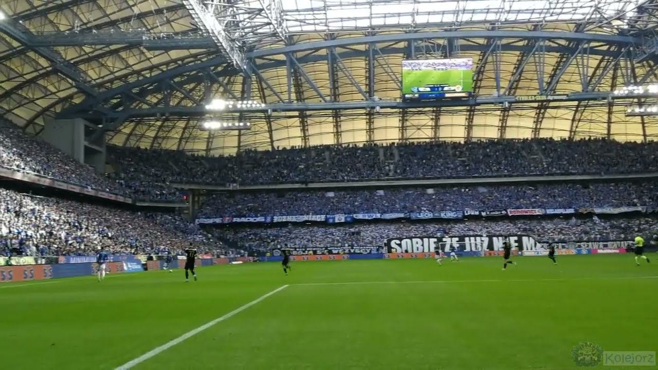 „Niehonorowa ta stara…”, „Raków ...