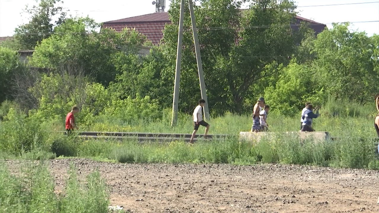 В Улан-Удэ стало известно состояние попавшего под поезд мужчины