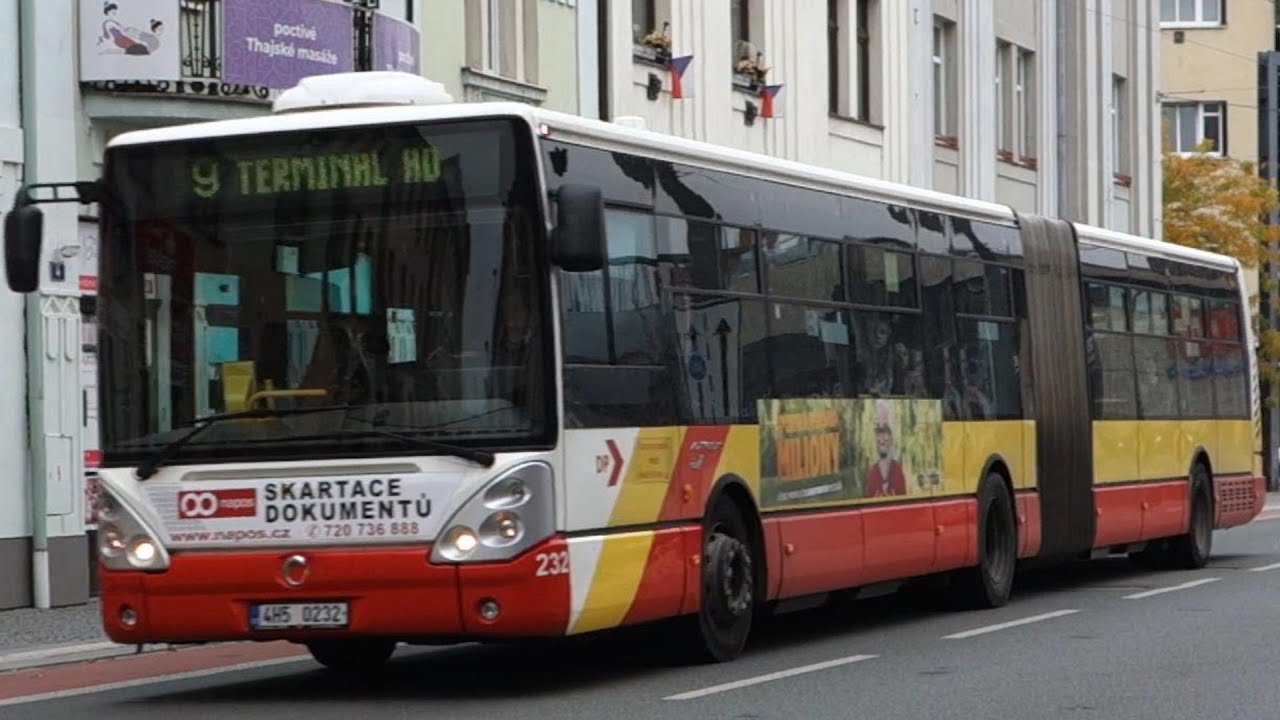 Autobusy a trolejbusy v MHD Hradec Králové Buses and trolleybuses in public transport Hradec Králové