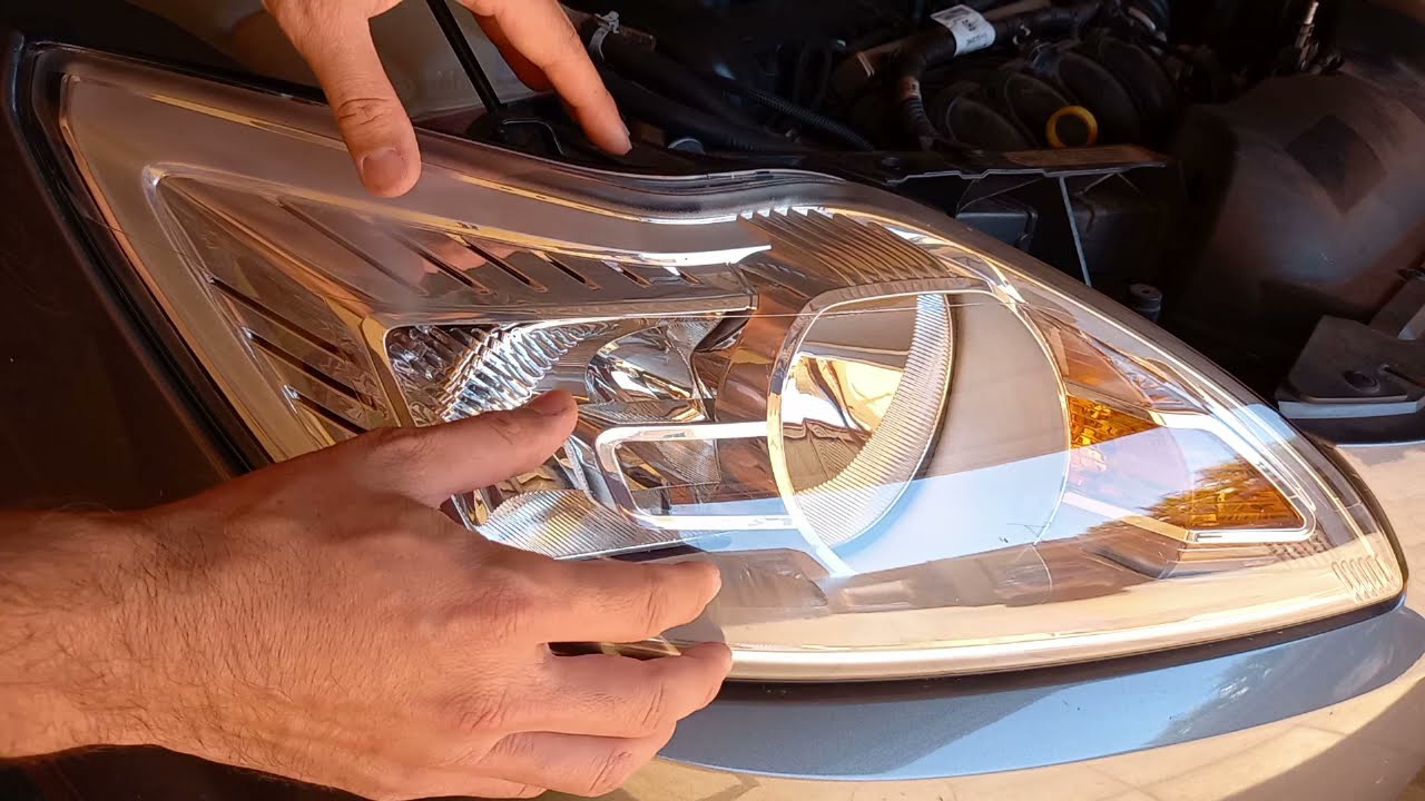 [DIY] Substituição da lâmpada da luz de presença dianteira do Ford Focus (removendo o farol)