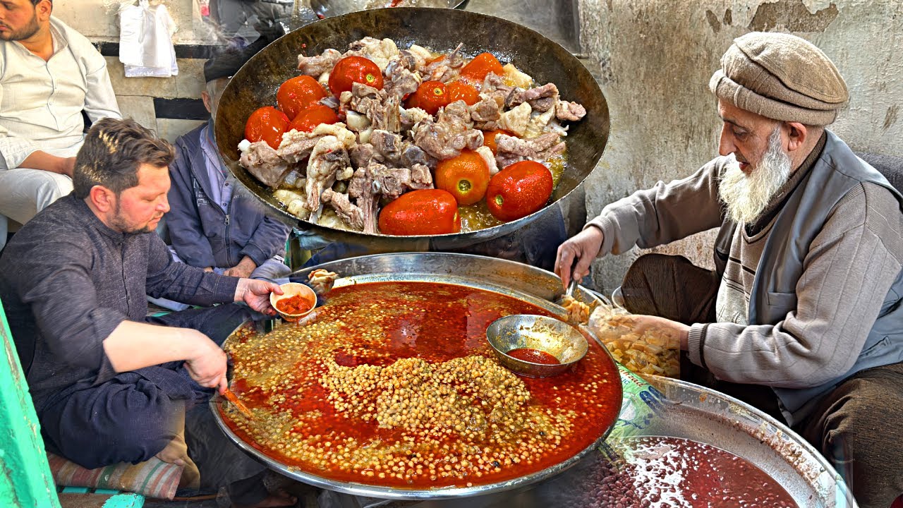 IFTAR HEAVEN OF PESHAWAR - PAKISTAN | SPECIAL FOOD | ULTIMATE PESHAWAR STREET FOOD IN RAMADAN 2025