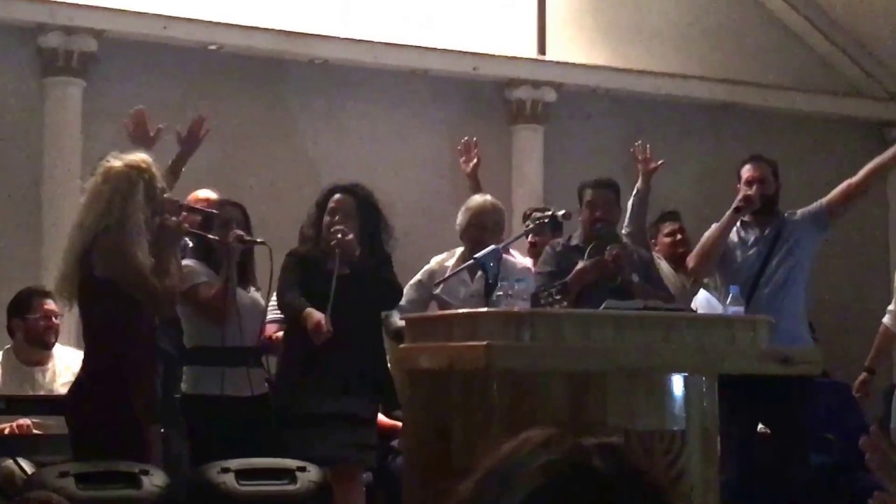 Coro de la Manada Pequeña en Orcasitas (Si Oyes Hoy esa Voz)