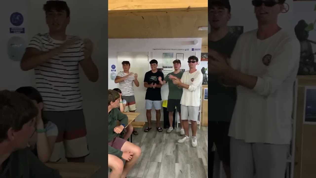 Laga surf camp jovenes 2022