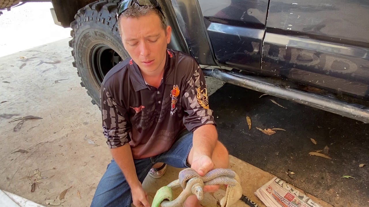 NT Towing & 4x4 Recovery - How to safely join two snatch straps