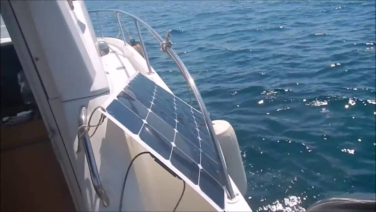 Trolling motor 58 Lbs with solar panel move big boat 8m (26 ft) , 3 ton ( 6600 Pounds ) with 1,5 mph