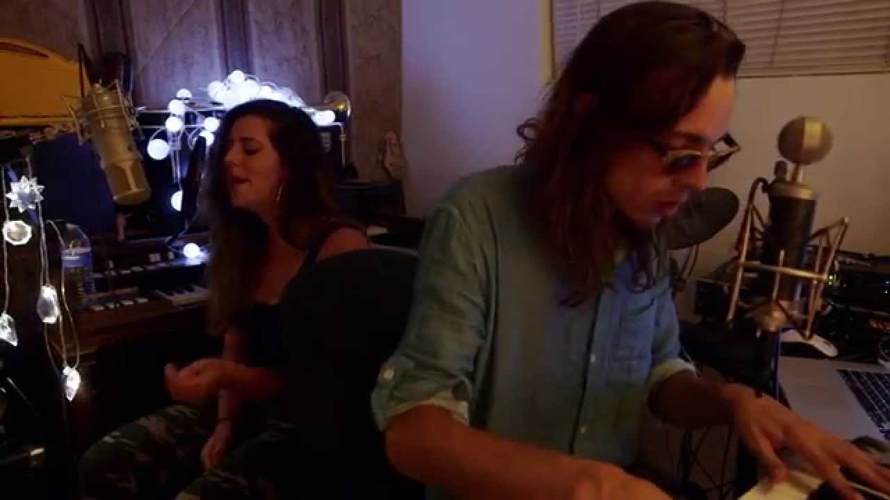 Lee Woods - Weeping Willow Live In Studio