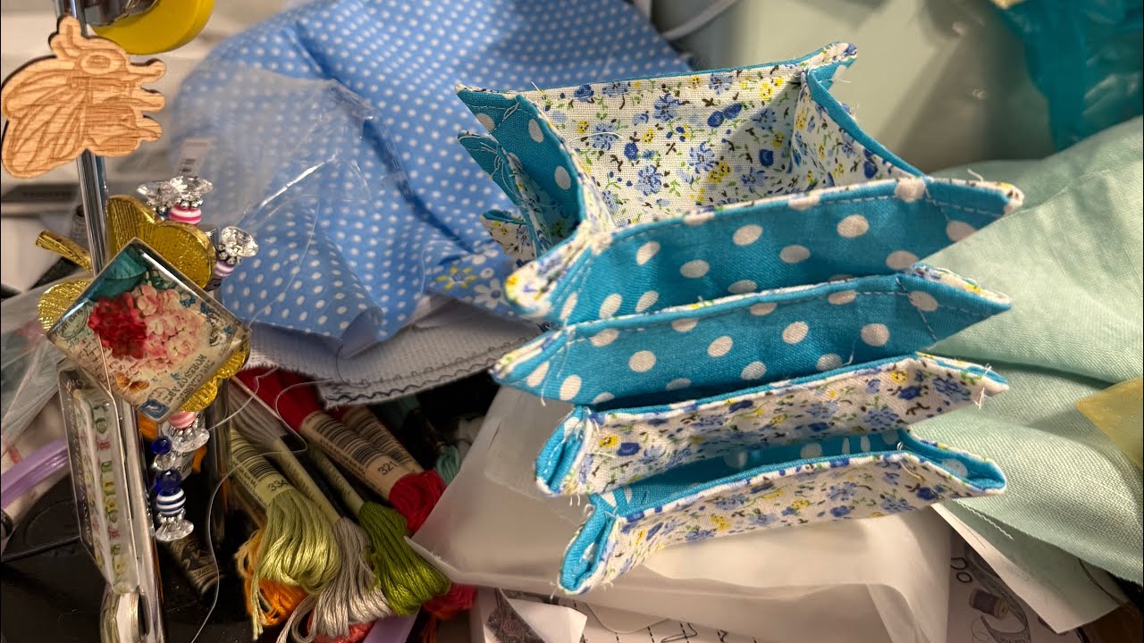 Happy Thanksgiving!!! The Easiest Thread Catcher Box! 