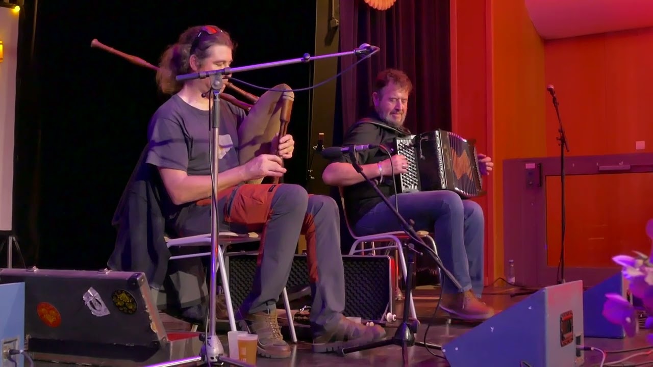 Bal Folk   SNarreschiff   04 02 2023   DUO LAGRANGE RUTKOWSKI   - Bourrée 3 tps -