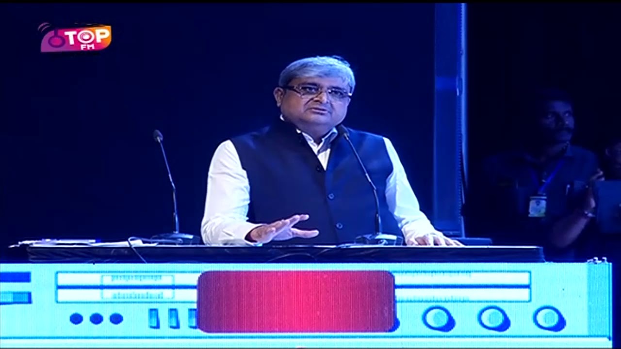 Sambhaav Group CMD Shri Kiran Voadodaria welcomes Top FM