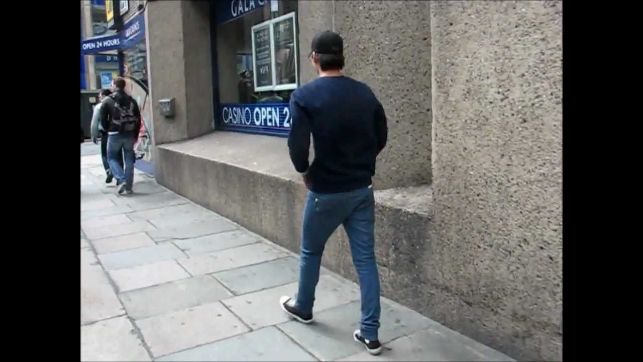 Kai lost his way back to the hotel in London