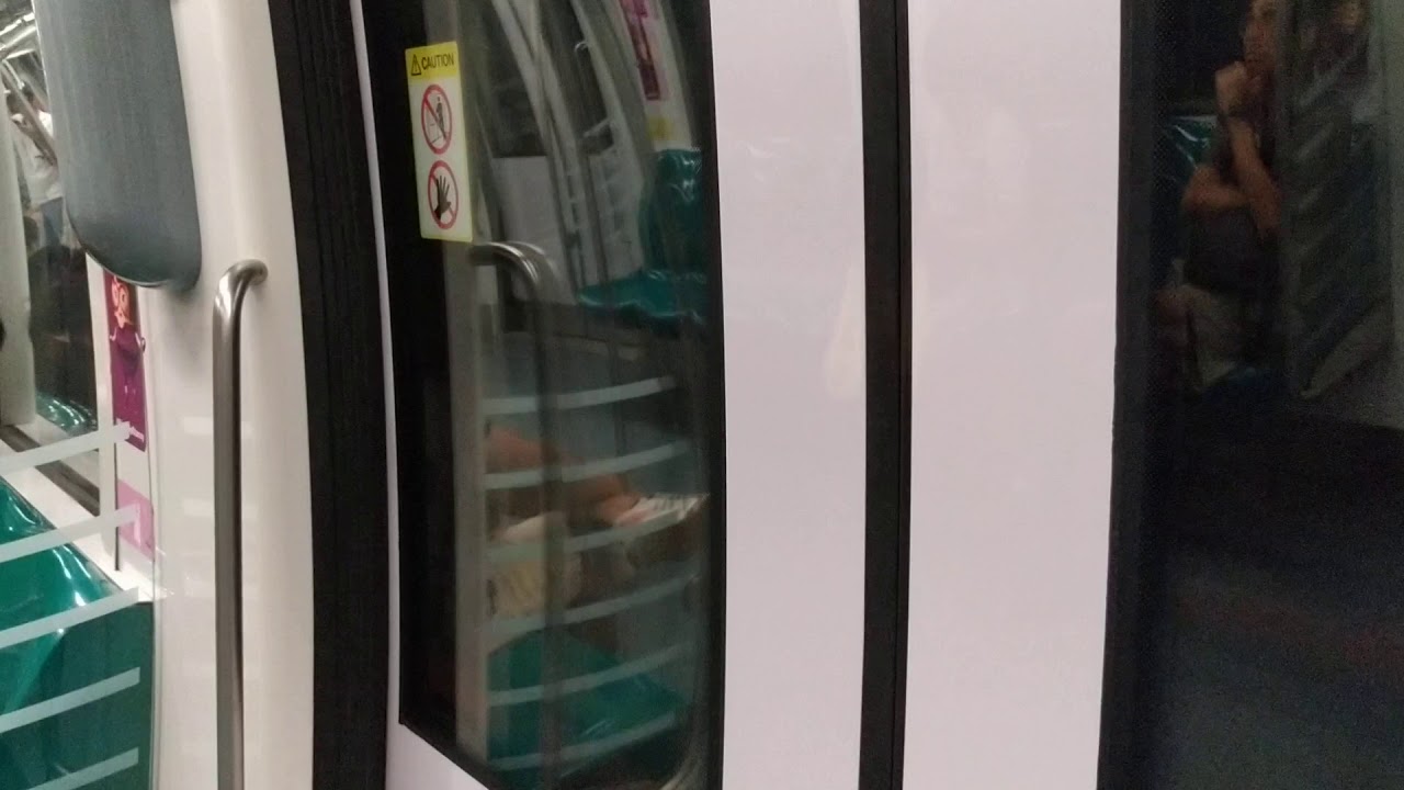 [Stadium Bound] Circle Line C830 Nicoll Highway - Stadium