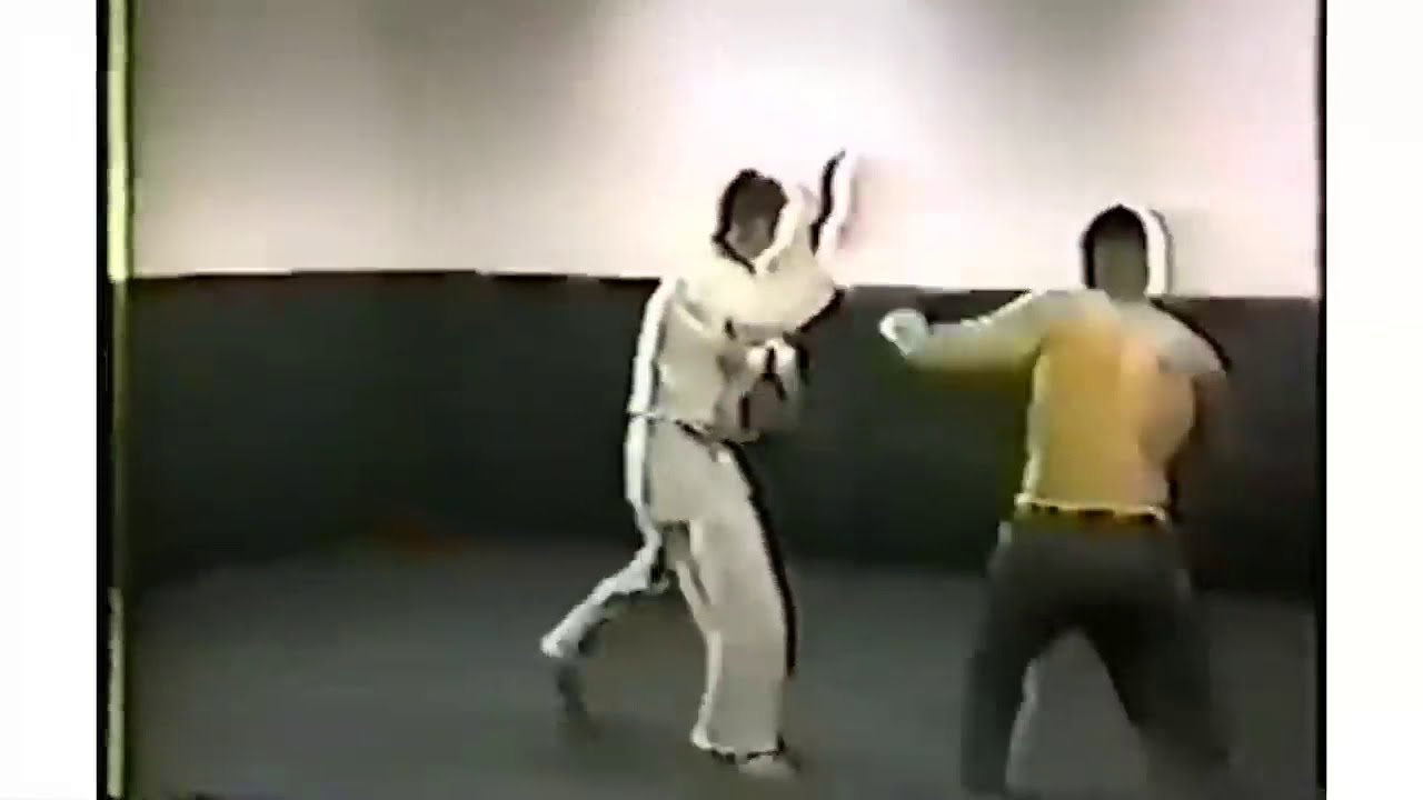 Combatives In Action With Gracie Challenge Matches