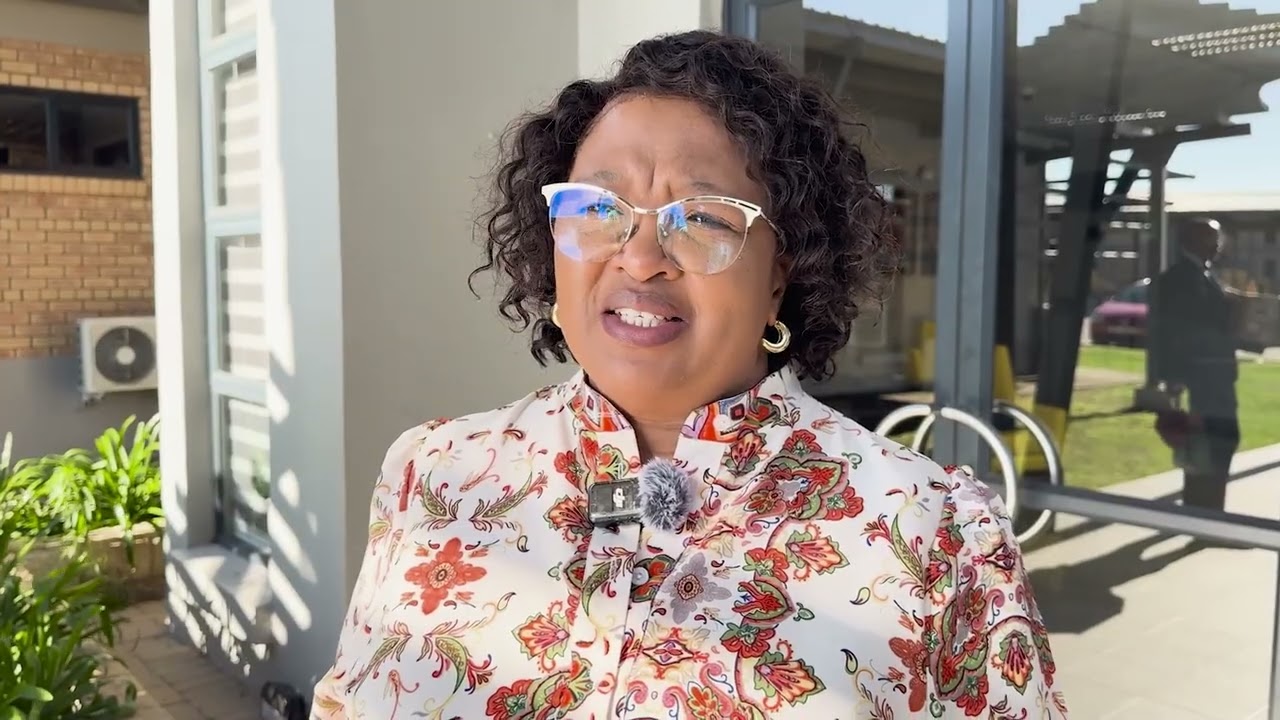 Deputy Minister Ms. Mhlauli hosts a G20 dialogue with students in the Free State