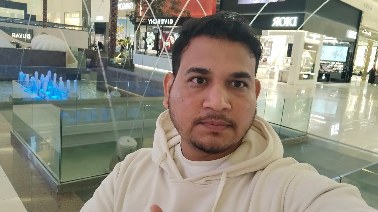 Qamar vlogs  is live