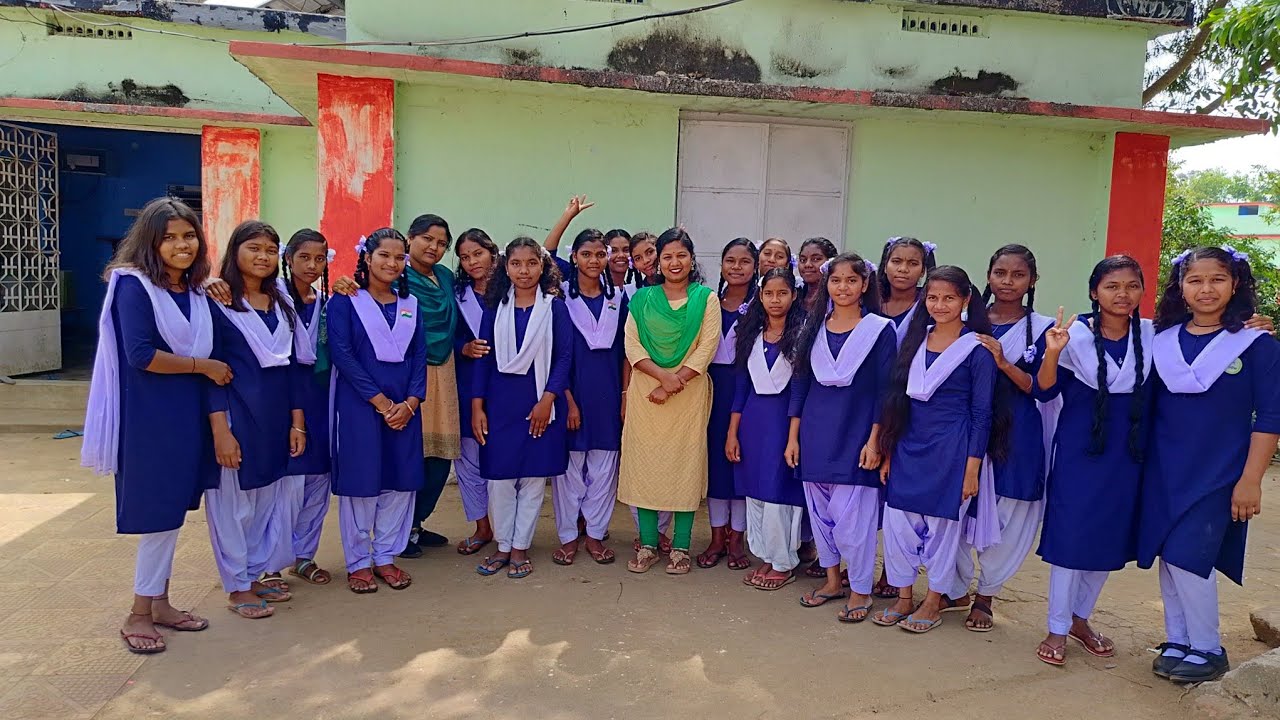 #Govt girls High school Neelabadi Bandhugaon koraput republic day # ପ୍ରଭାତ ଫେରି 🤩😍