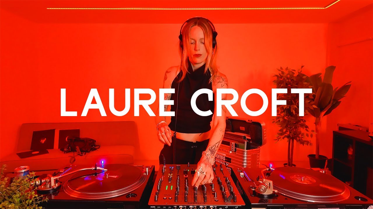 LAURE CROFT | Only Vinyl Techno Mix | SPECTRA | Barcelona