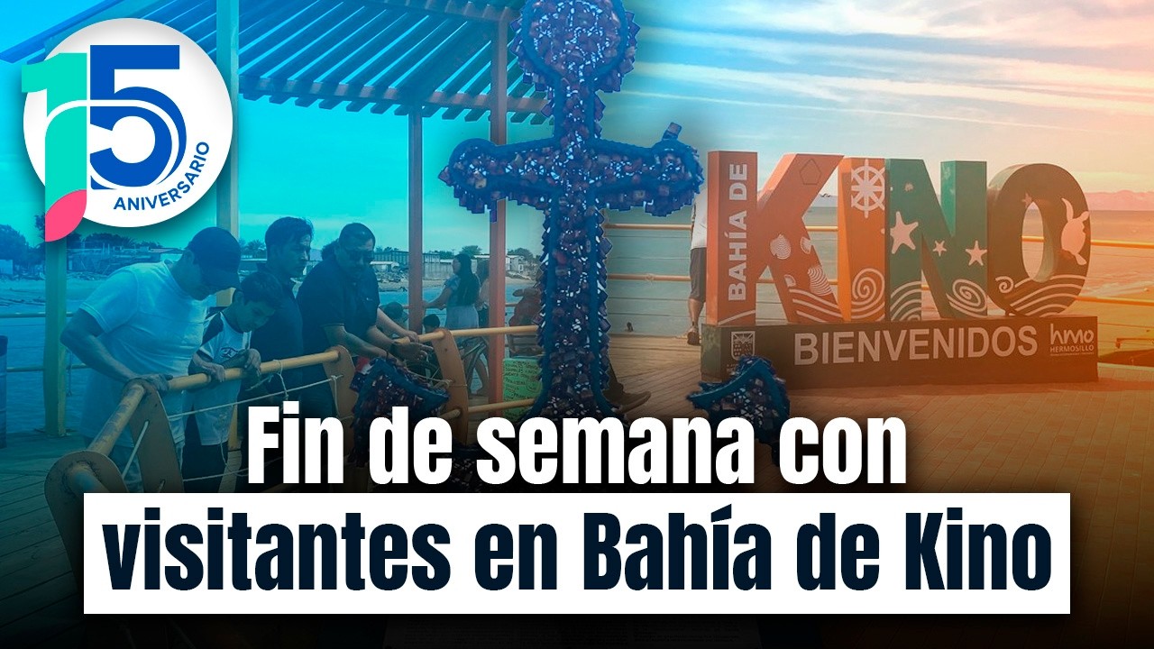 Turistas disfrutan el puente vacacional desde el muelle de Bahía de Kino