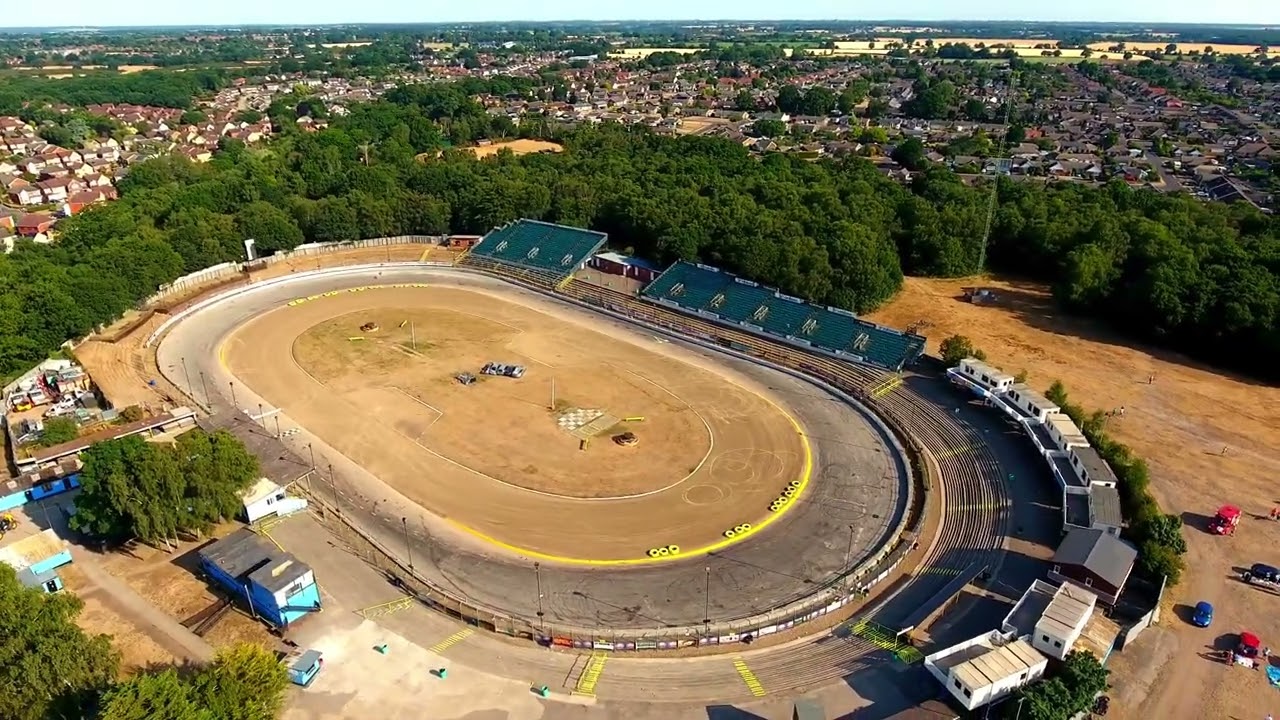 FOXHALL STADIUM. BANGER. STOCK CAR. HOT ROD.  SPEEDWAY. SPEEDWORTH MOTORSPORTS. dji phantom  drone