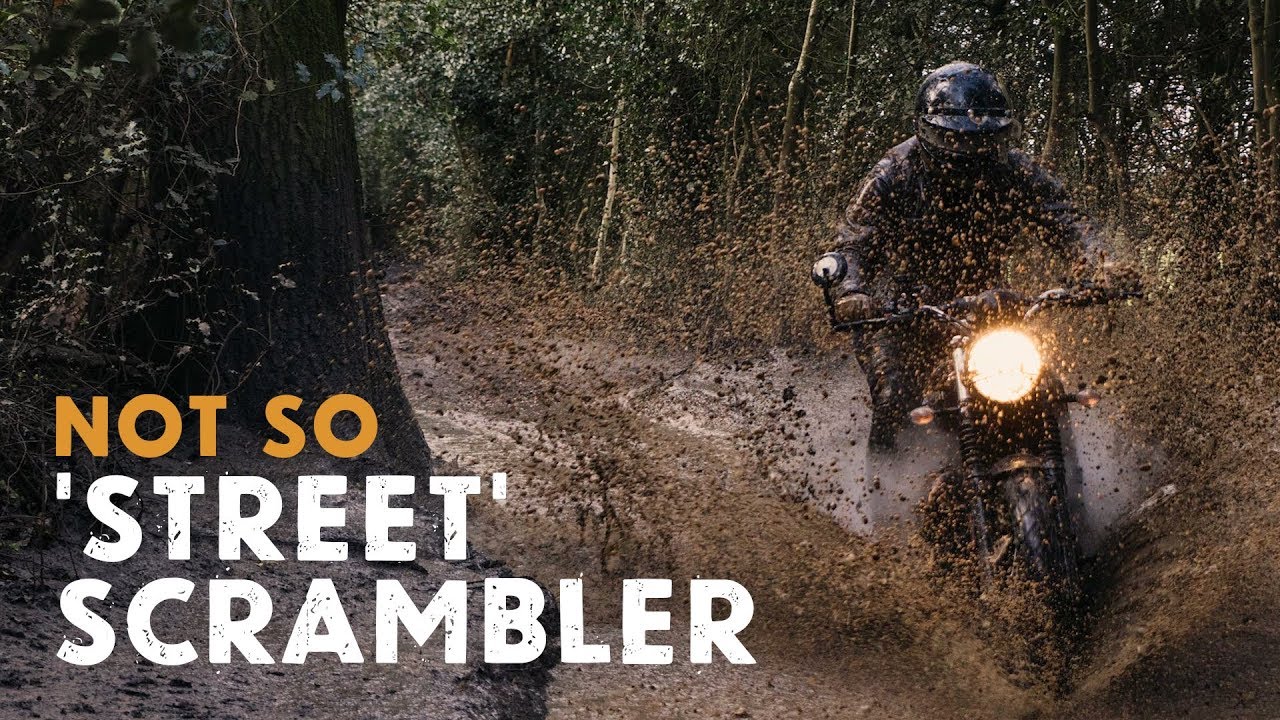 Выезжаем на Triumph Street Scrambler на бездорожье
