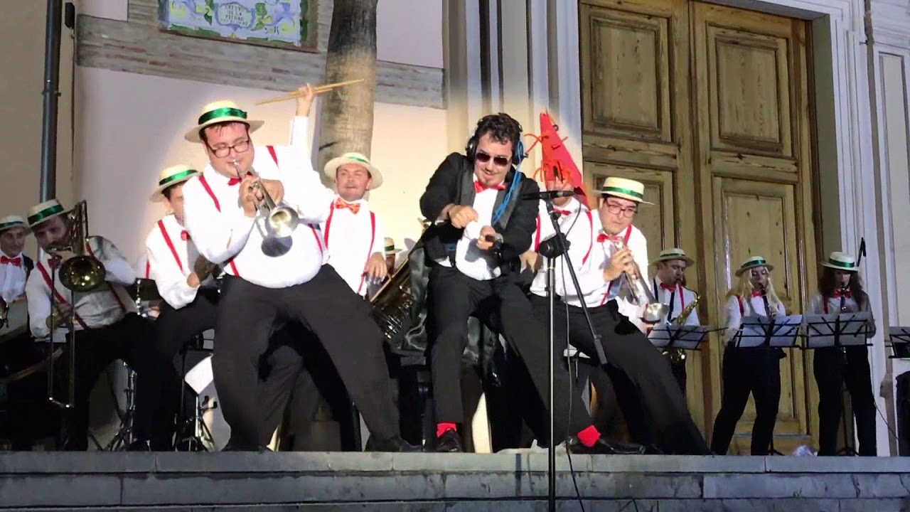 unos momentos de la primera mostra músical el empastre movie