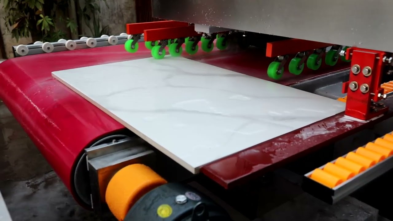 Fully automatic CNC three blade cutting machine - 2400